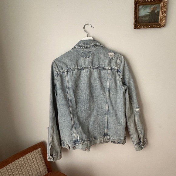 Distressed Tall Old Navy Light Wash Denim Jacket - Picture 3 of 5